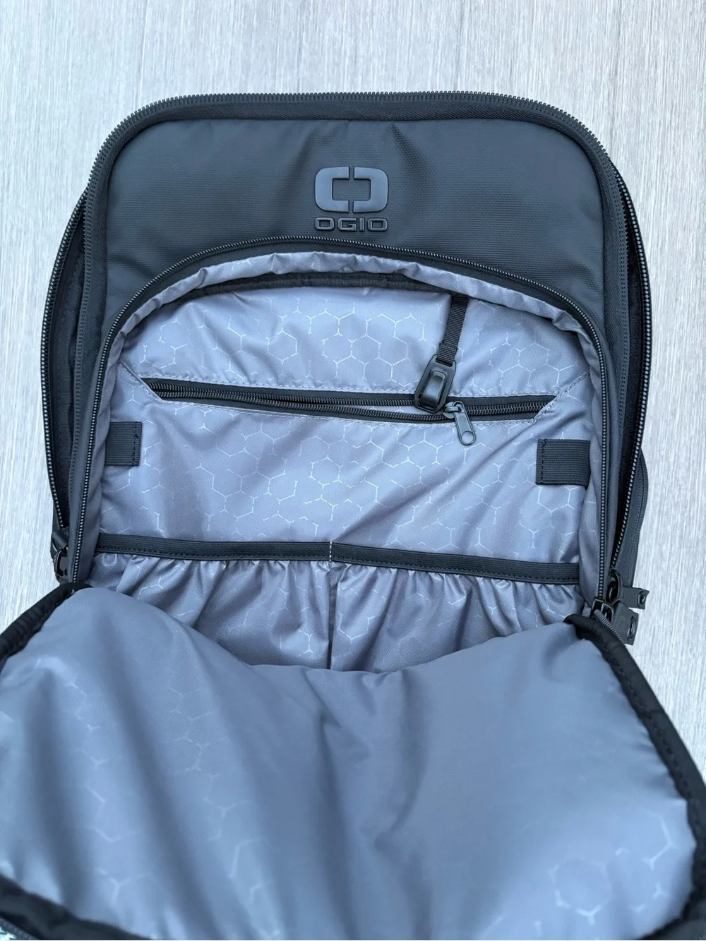 Ogio Commuter XL Backpack *Custom Logo*